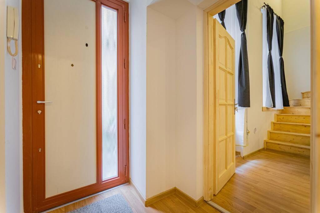 2 Bedroom Flat In The Dob Street, Venus Budapest Exterior foto